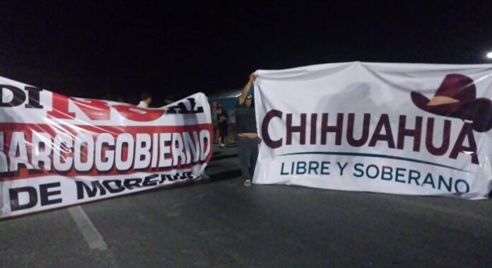 chihuahua blockade 2