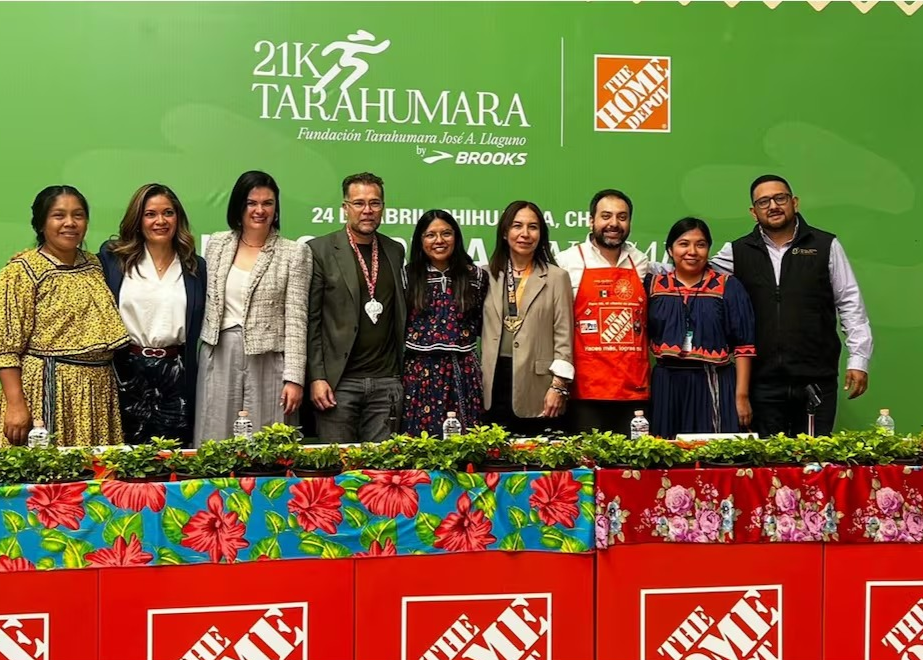 The Tarahumara 21K unites runners and education in Chihuahua
